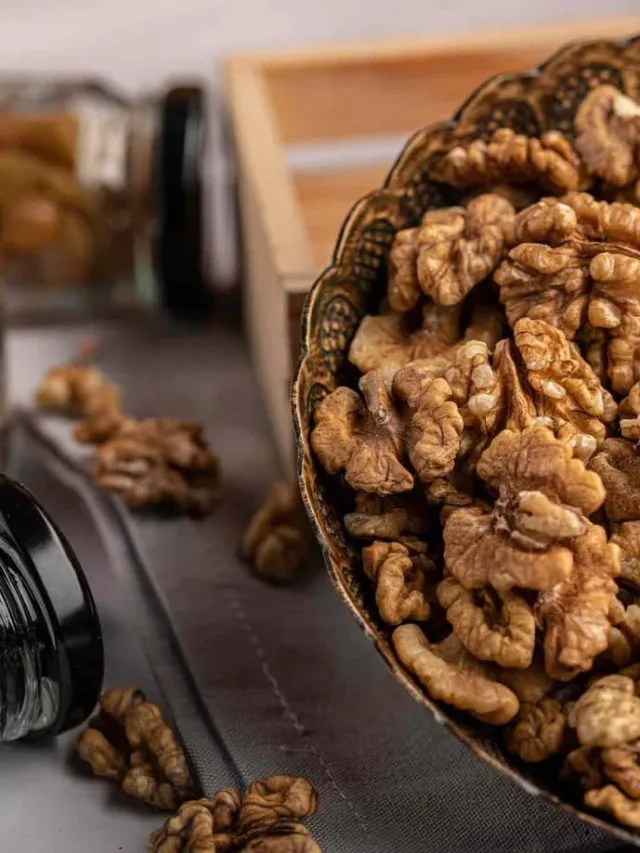 Benefits Of Walnuts: अखरोट सेहत के लिए बहुत ही फायदेमंद ड्राई फ्रूट है