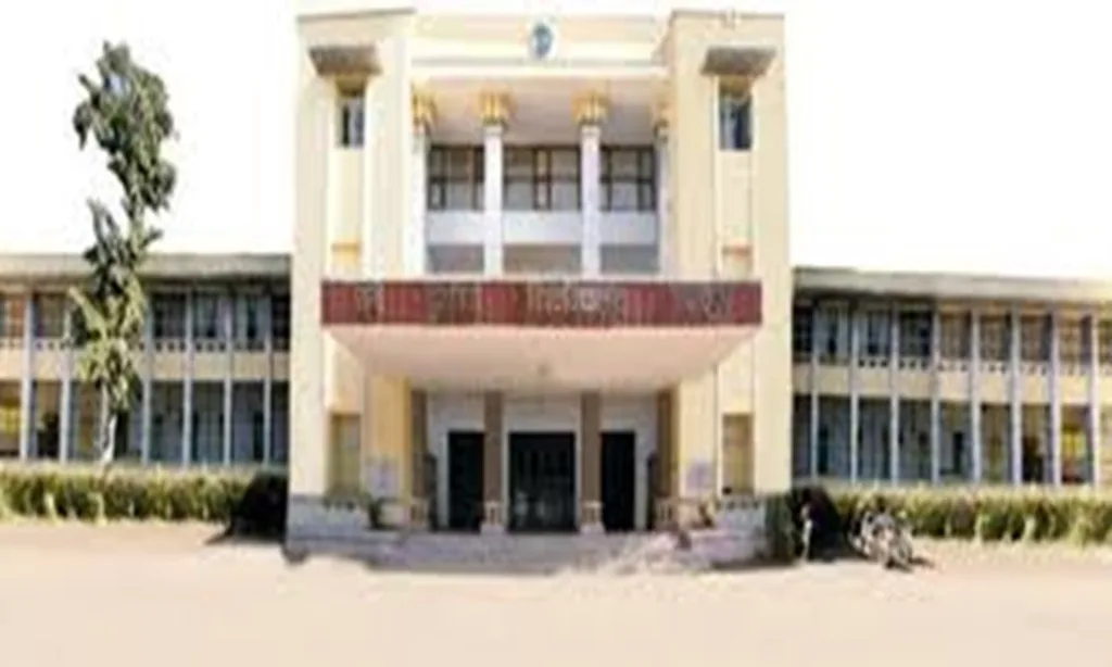 RANI DURGAVATI VISHWAVIDYALAYA