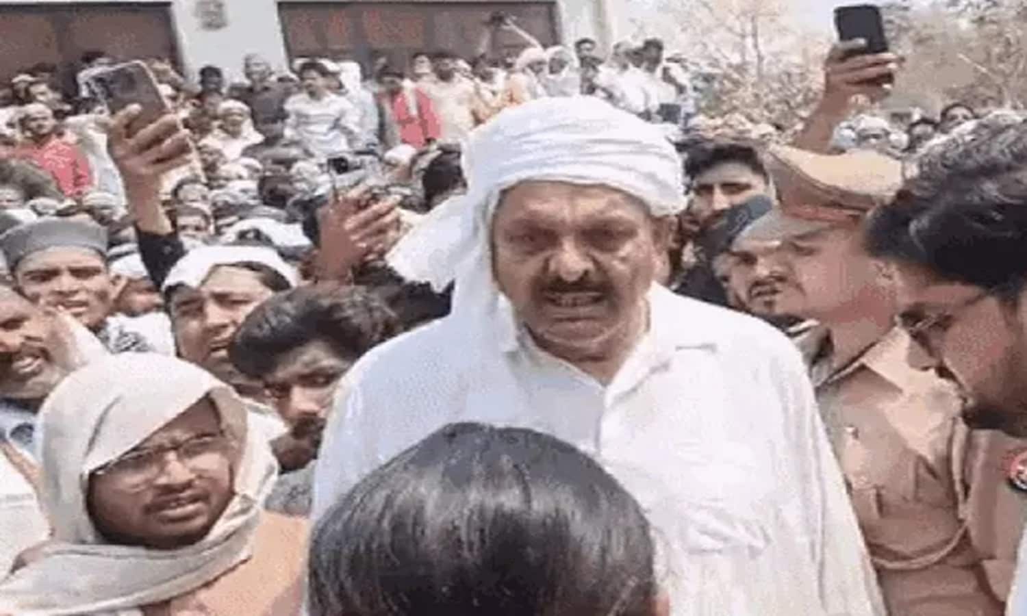 Mukhtar Ansari Death: गाजीपुर DM और मुख़्तार अंसारी के भाई के बीच हुई बहस!