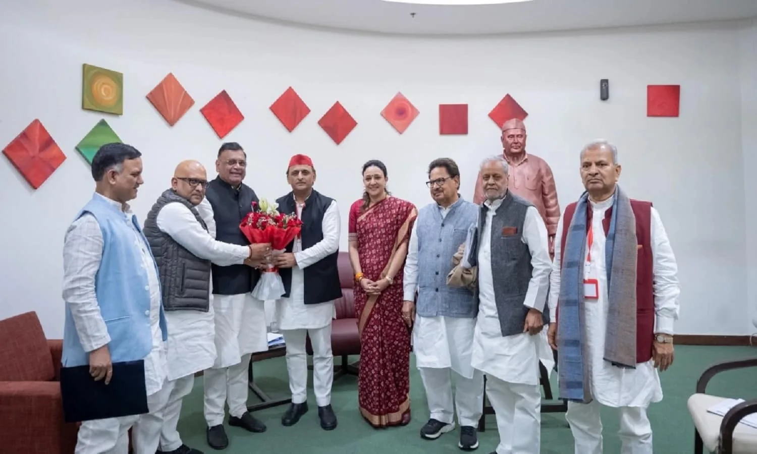 खजुराहो में BJP को चुनौती देने के लिए सपा का प्लान क्या?