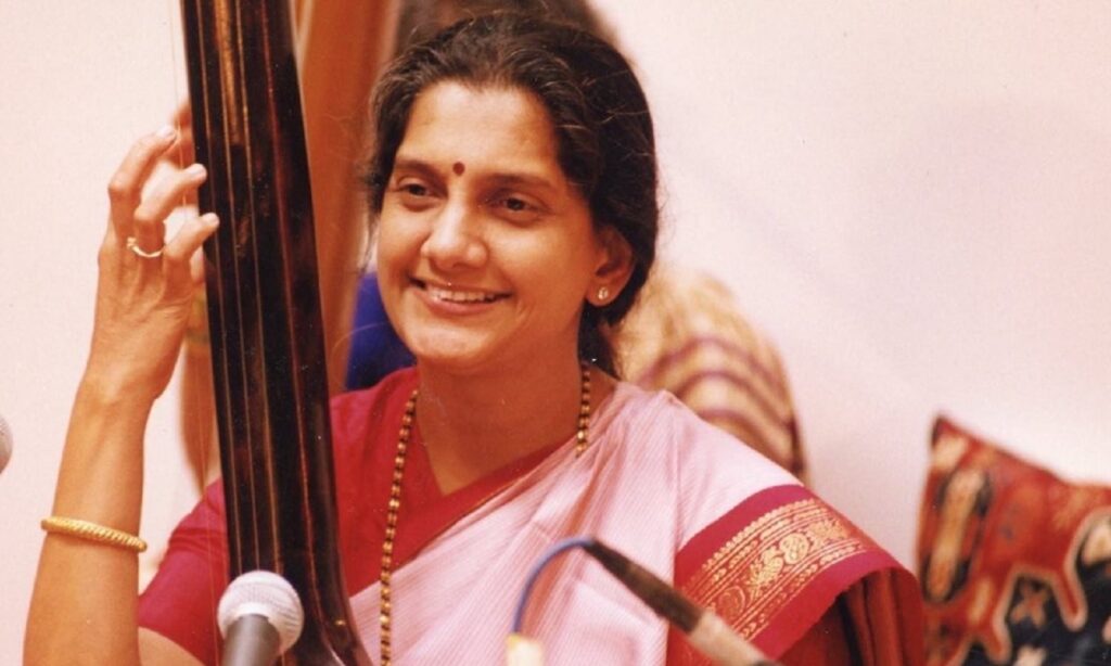 Singer Veena Sahasrabuddhe