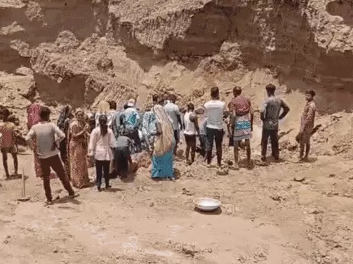 sand mine collapse