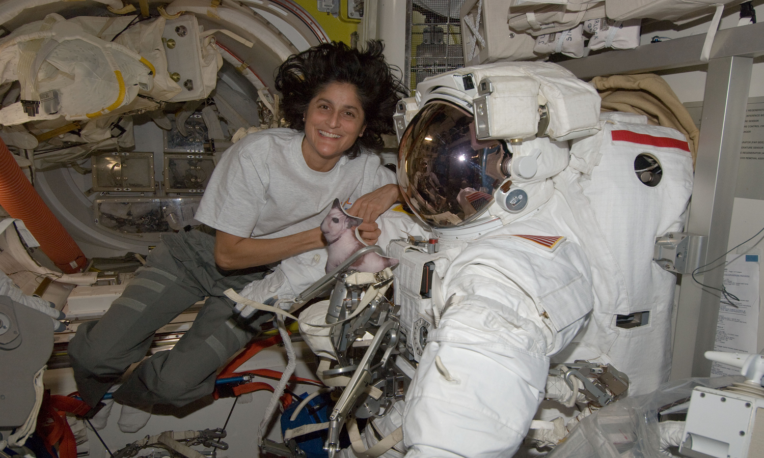 अंतरिक्ष में फंसी सुनीता विलियम्स के बारे में आई अच्छी खबर , नासा ने वापसी पर दिए ये संकेत