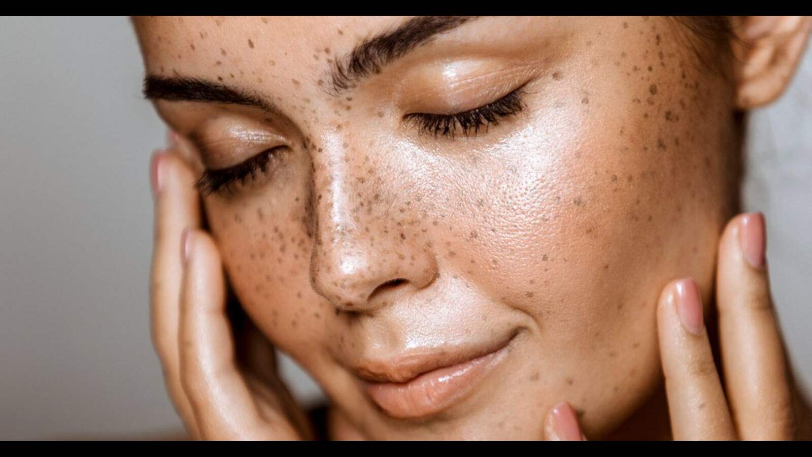 Skin Care glowing tips : दालचीनी से बढ़ाएं चेहरे का निखार, महंगी क्रीम भी फेल 