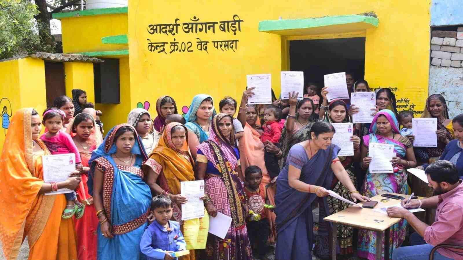 Mahatari Vandana Yojana : महिलाओं को रक्षाबंधन का तोहफा, सीएम साय देंगे 1000 रुपये