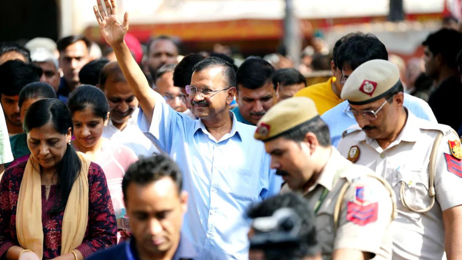 Arvind kejriwal Bail News : अरविंद केजरीवाल को मिली सुप्रीम कोर्ट से जमानत , इन शर्तों पर हिरासत से बाहर आए केजरीवाल।