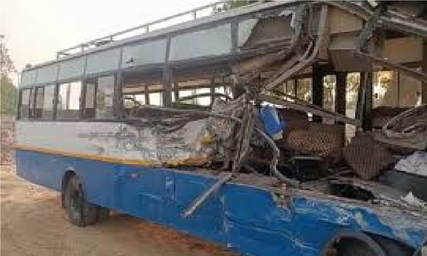 Haryana News:दशहरे के दिन हरियाणा के कैथल में बड़ा हादसा, नहर में गिरी कार; एक ही परिवार के 7 लोगों की मौत
