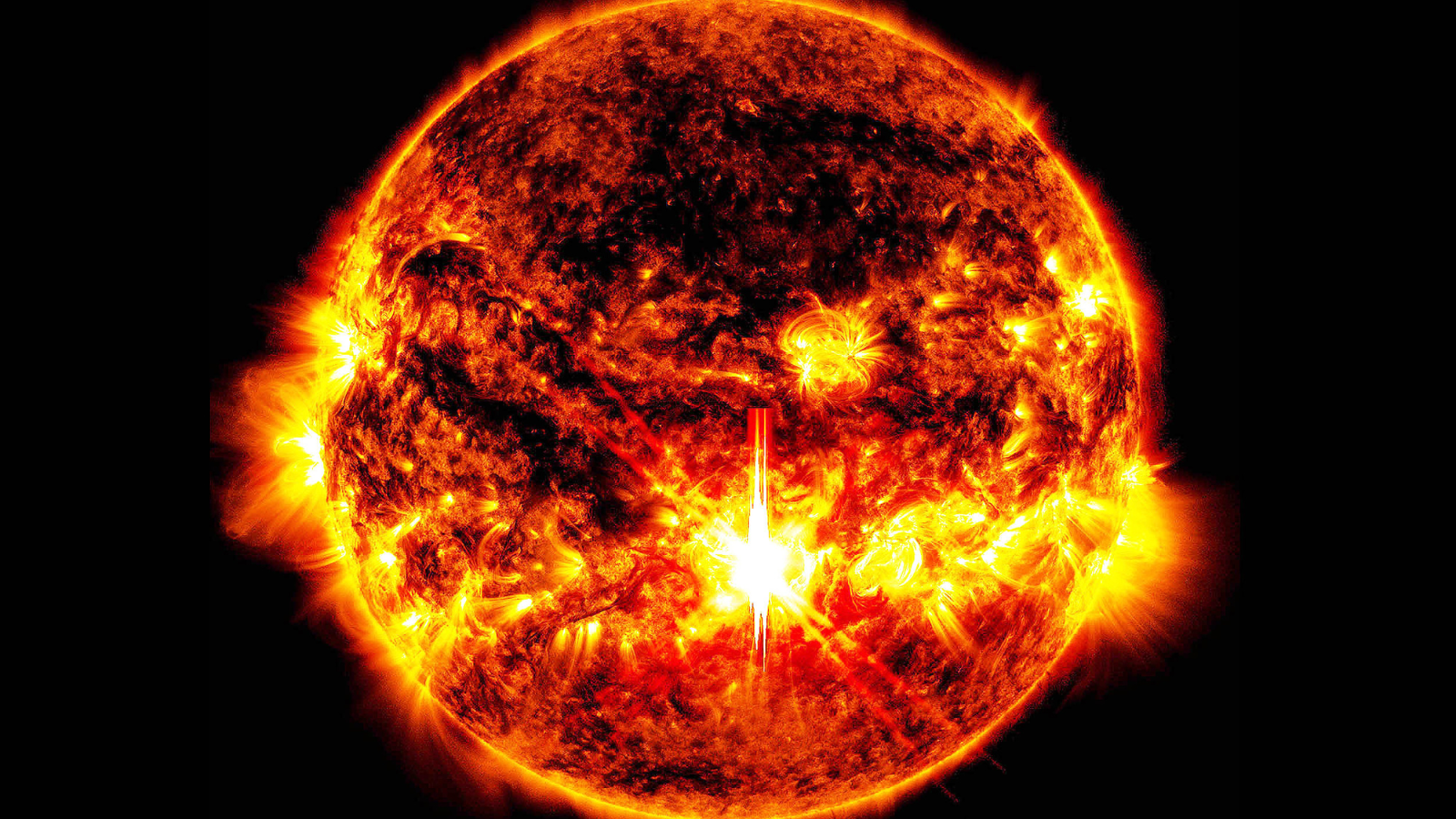 Solar Storm 2024 : नासा की चेतावनी-पृथ्वी से टकराएगा बड़ा सौर तूफान,डॉ. अन्नपूर्णी सुब्रमण्यम ने दी जानकारी।