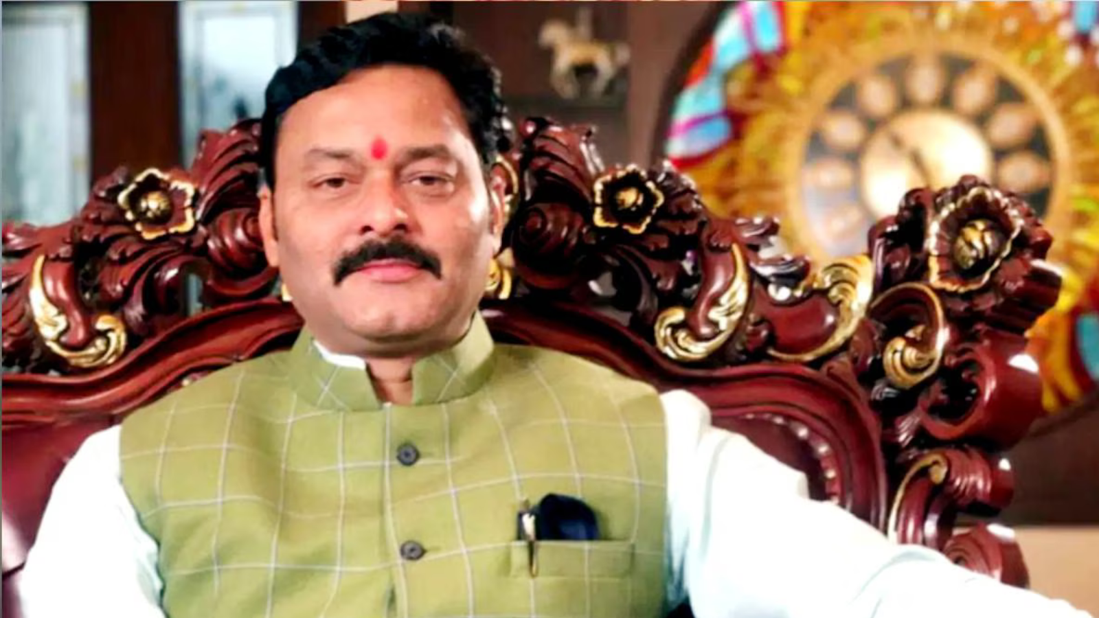 Madhya Pradesh News : भाजपा विधायक संजय पाठक को अपनी ही सरकार में है जान का खतरा! कौन हैं संजय पाठक?
