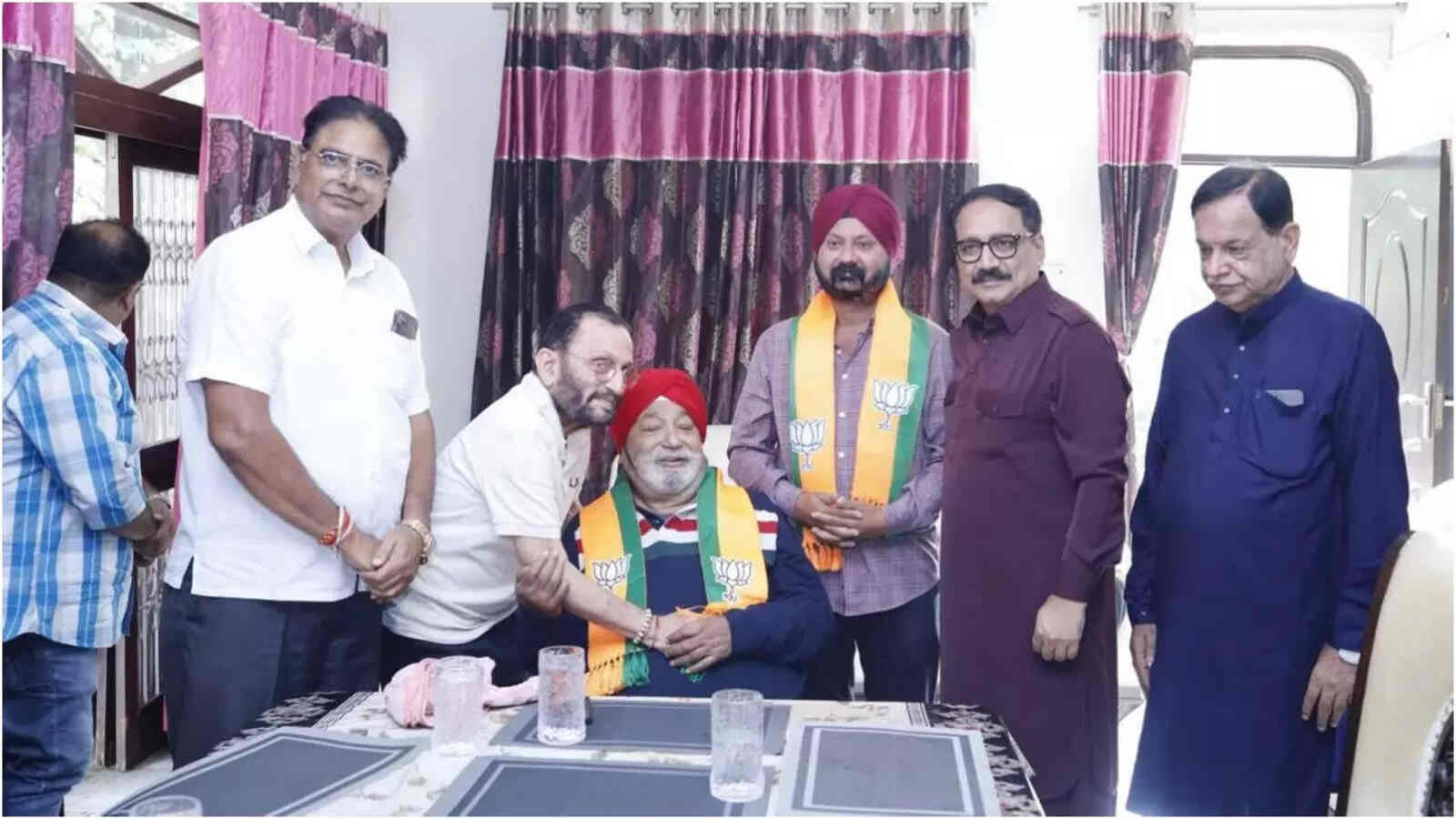 Harsharan Singh Balli Join BJP : आप नेता हरशरण सिंह बल्ली ने बेटे के साथ ज्वाइन की भाजपा