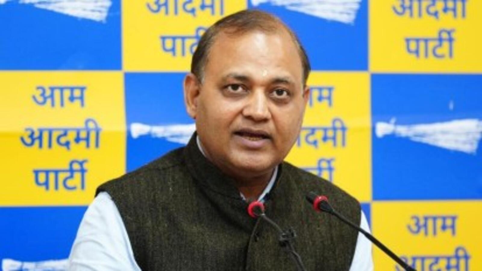 Chhath Mahaparva 2024 : BJP ने पूर्वांचल में लोगों को छठ मनाने से रोका, AAP ने लगाया DDA का आरोप 