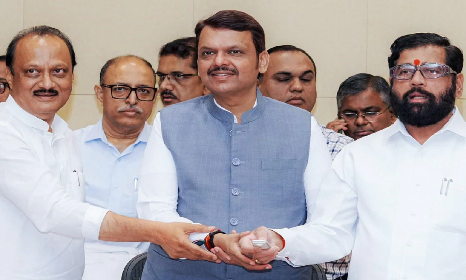Maharashtra Cabinet: महाराष्ट्र मंत्रिमंडल का विस्तार 14 दिसंबर तक