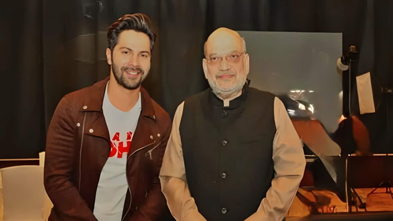 Varun Dhawan Calls Amit Shah Hanuman : वरुण धवन ने कहा – अमित शाह ‘हमारे देश के हनुमान हैं’
