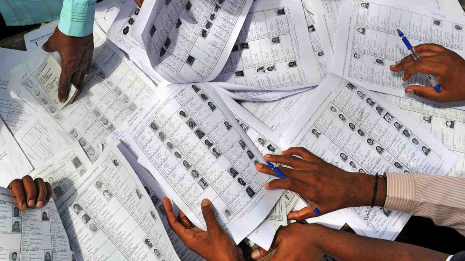 Delhi Election Voter Card : दिल्ली चुनाव के वोटर लिस्ट में नहीं है नाम तो ऑनलाइन चेक करें ये डिटेल्स 