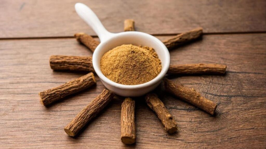 Benefits of Mulethi in Hindi