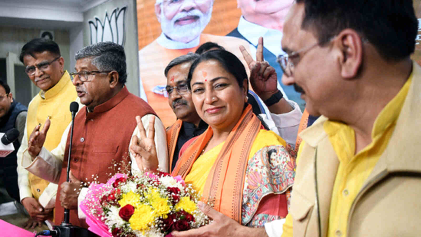 Delhi Minister List : रेखा गुप्ता ने अपने पास क्यों रखे वित्त सहित 10 बड़े विभाग, किसको मिली यमुना 