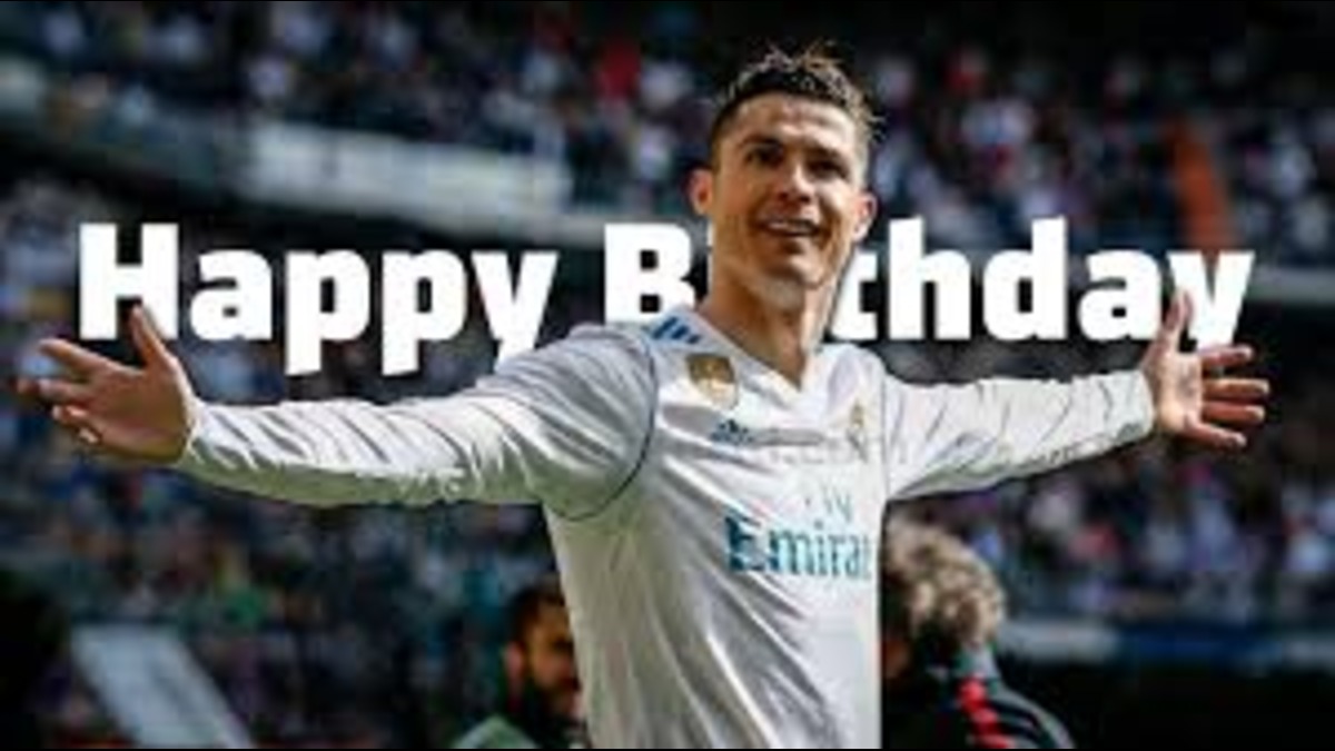 RONALDO BIRTHDAY: अपने बर्थडे पर खुद को बताया सर्वश्रेष्ठ, कहा- मैं फुटबॉल में सब कुछ,,,,