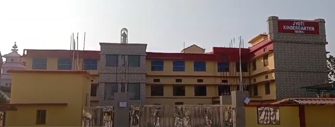 ज्योती स्कूल में बच्चे के साथ अमानवीयता मामले में रीवा कलेक्टर-एसपी दिल्ली तलब, जानिए पूरा मामला