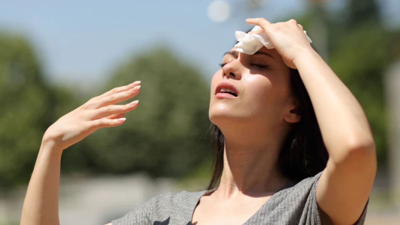 Heat stroke remedy : लू लगने पर करें यह घरेलू उपाय