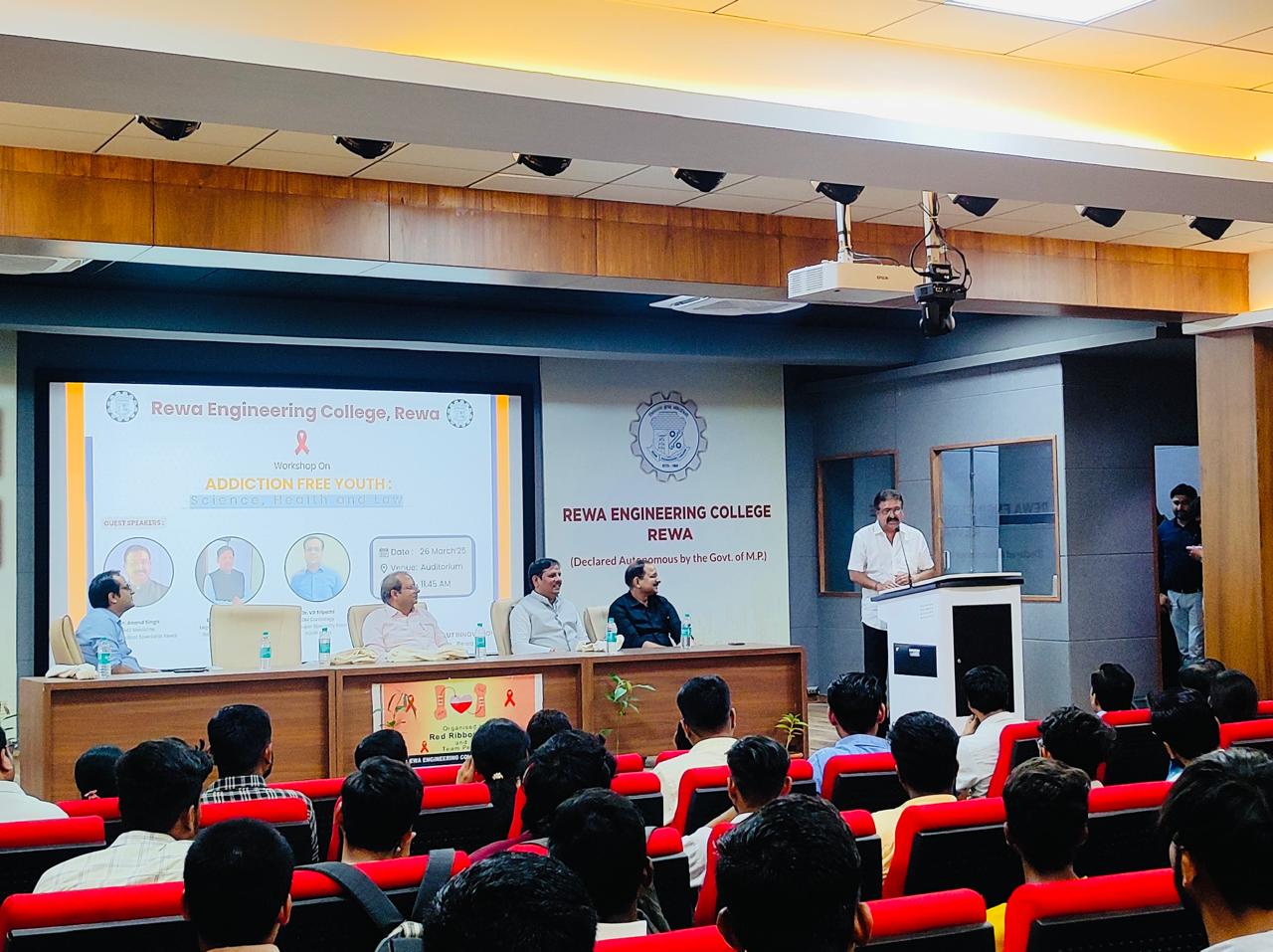 Workshop organized in Rewa Engineering College