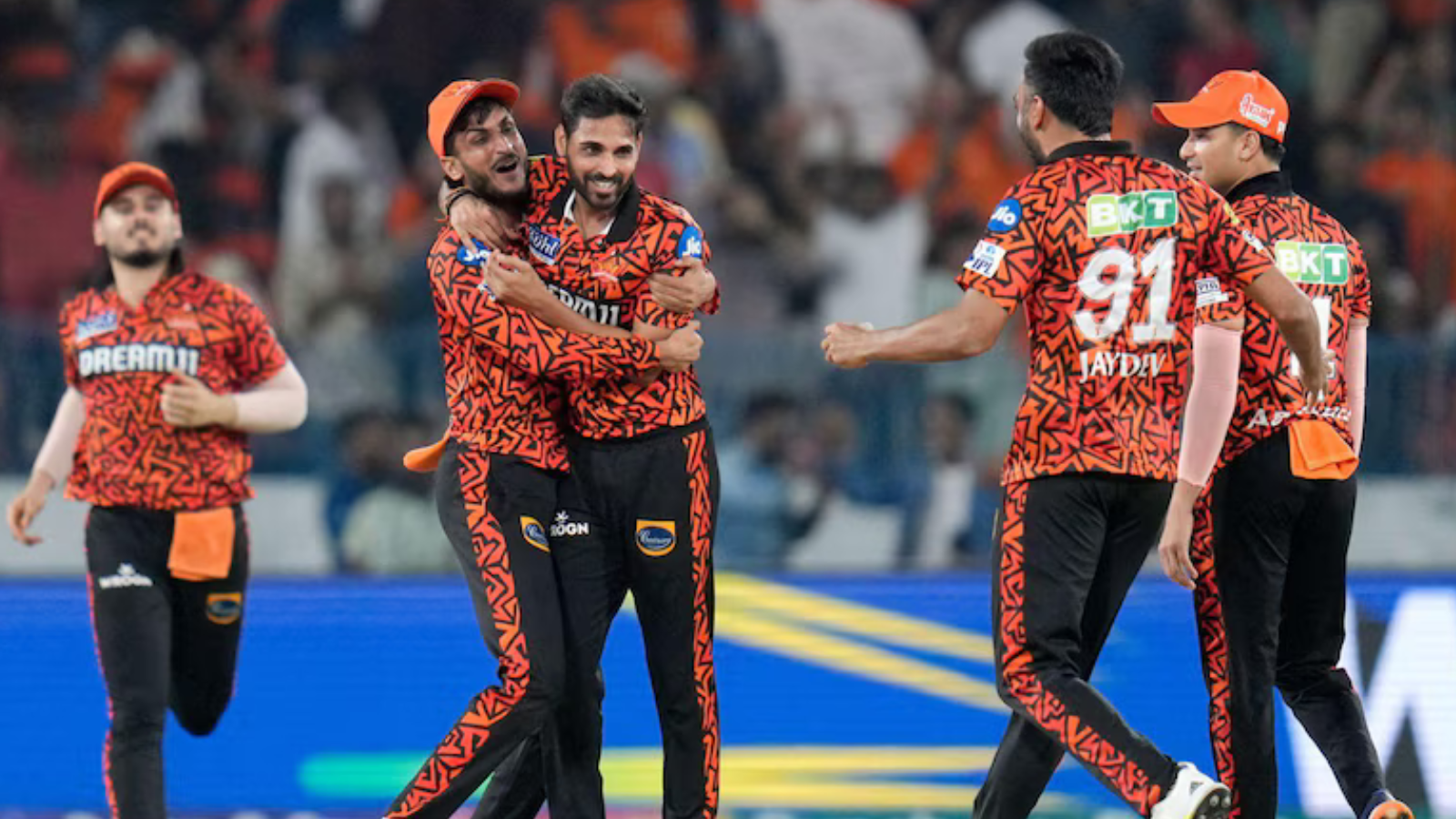 IPL 2025: SRH की धुआंधार शुरुआत, हाई स्कोरिंग मुकाबले में RR को 44 रनों से दी शिकश्त