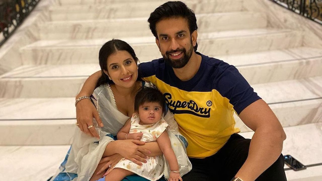 Charu Asopa-Rajeev Sen Divorce: चारु असोपा कर रही है बेटी जियाना की अकेले परवरिश