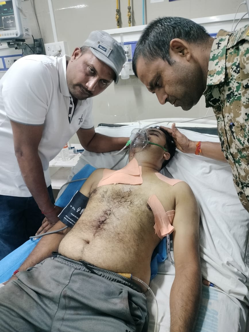 Head constable shot in police station premises in Satna