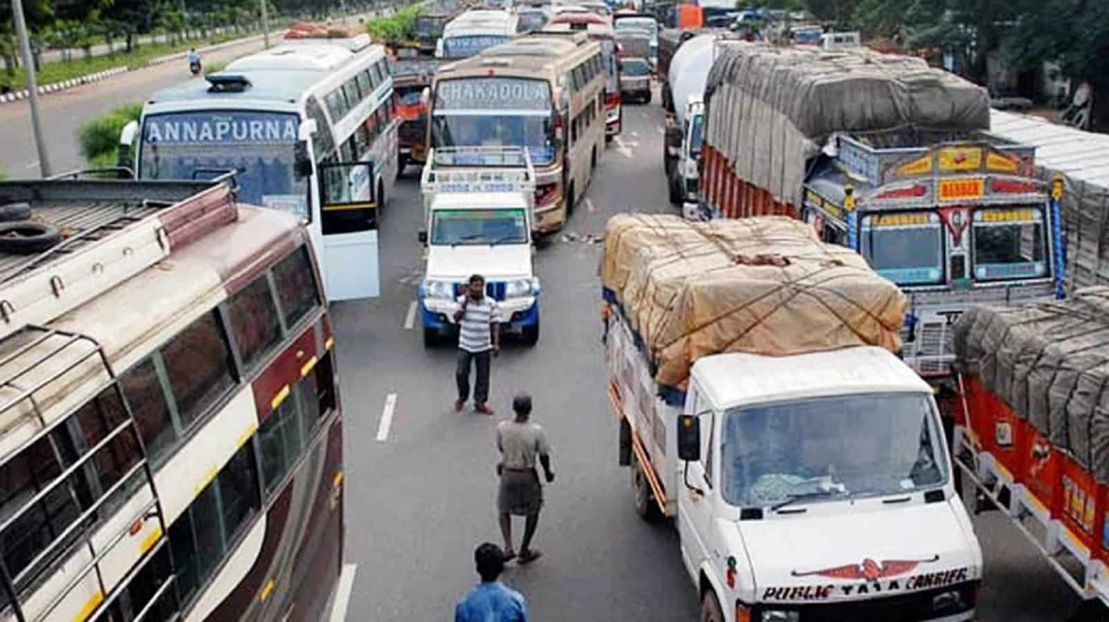 सतना में भारी वाहनों का प्रवेश प्रतिबंधित, कलेक्टर ने जारी किया आदेश