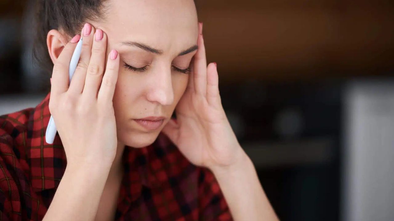 Home Remedy For Headache: इन पांच देसी नुस्खों से पाएं सिरदर्द से राहत