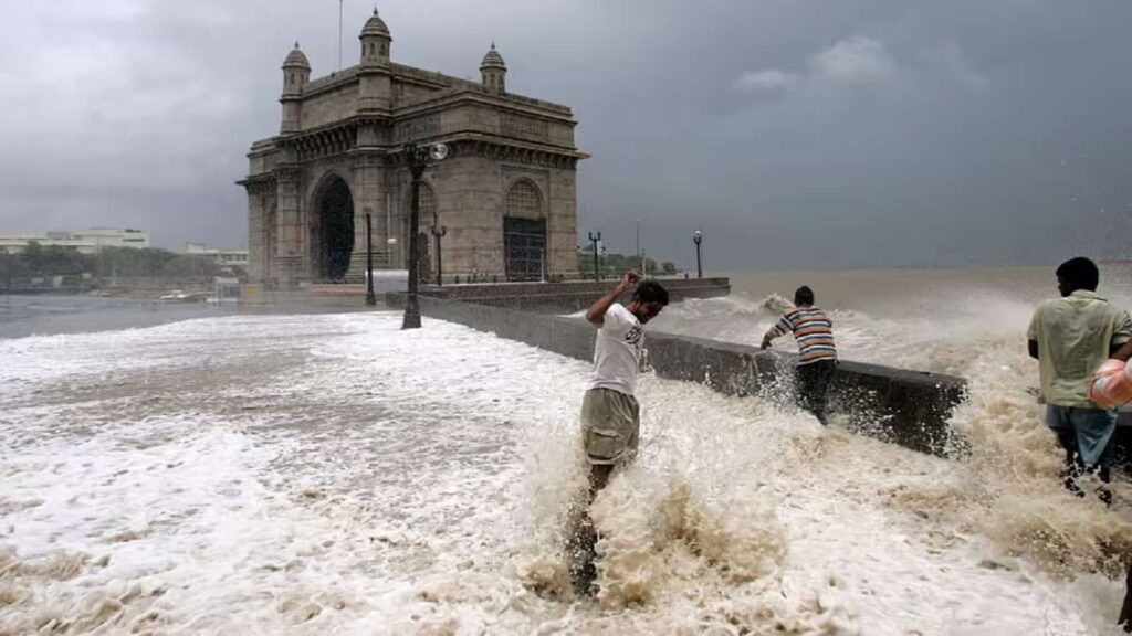 Mumbai Heavy Rainfall Alert Hindi News, Mumbai Heavy Rainfall Orange Alert News In Hindi