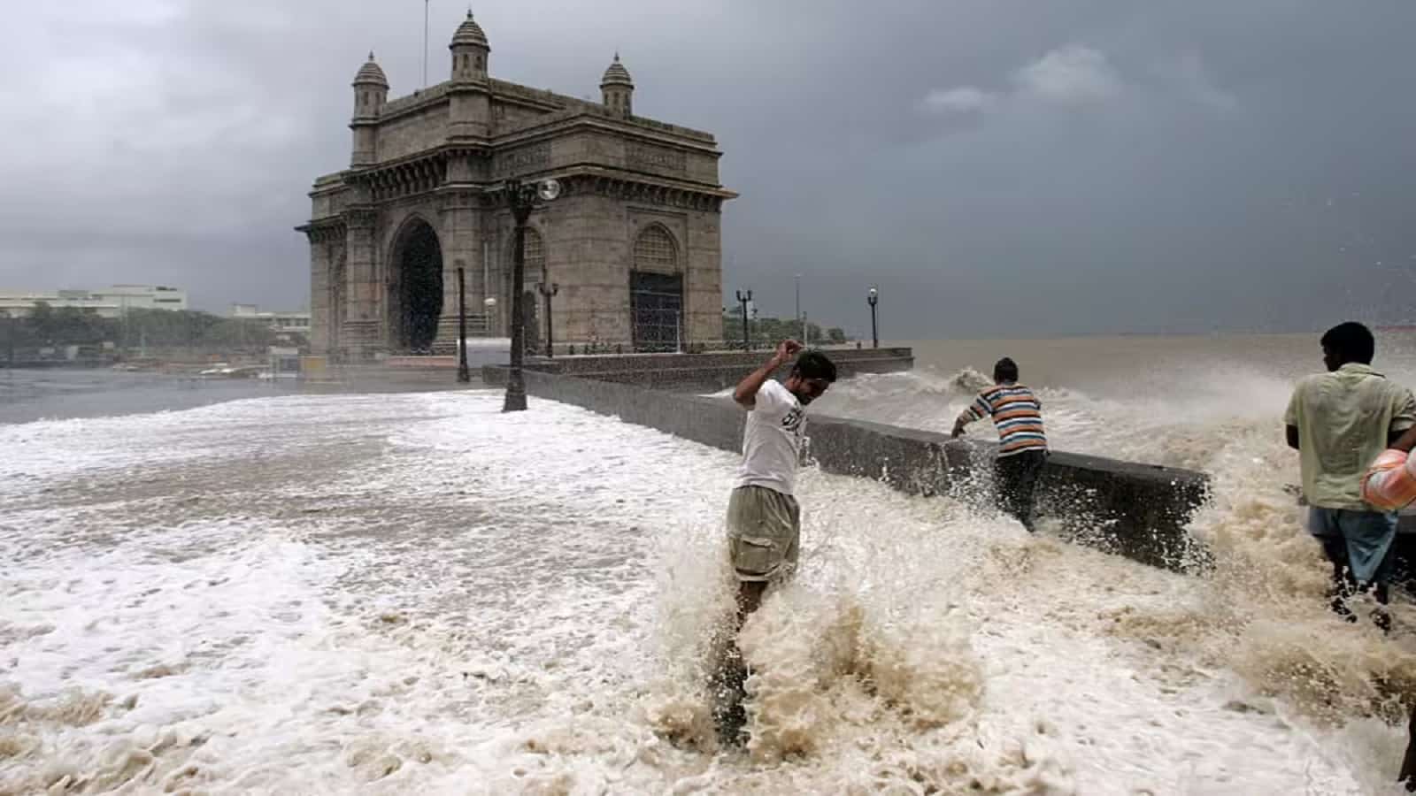 Mumbai Heavy Rainfall Alert Hindi News, Mumbai Heavy Rainfall Orange Alert News In Hindi