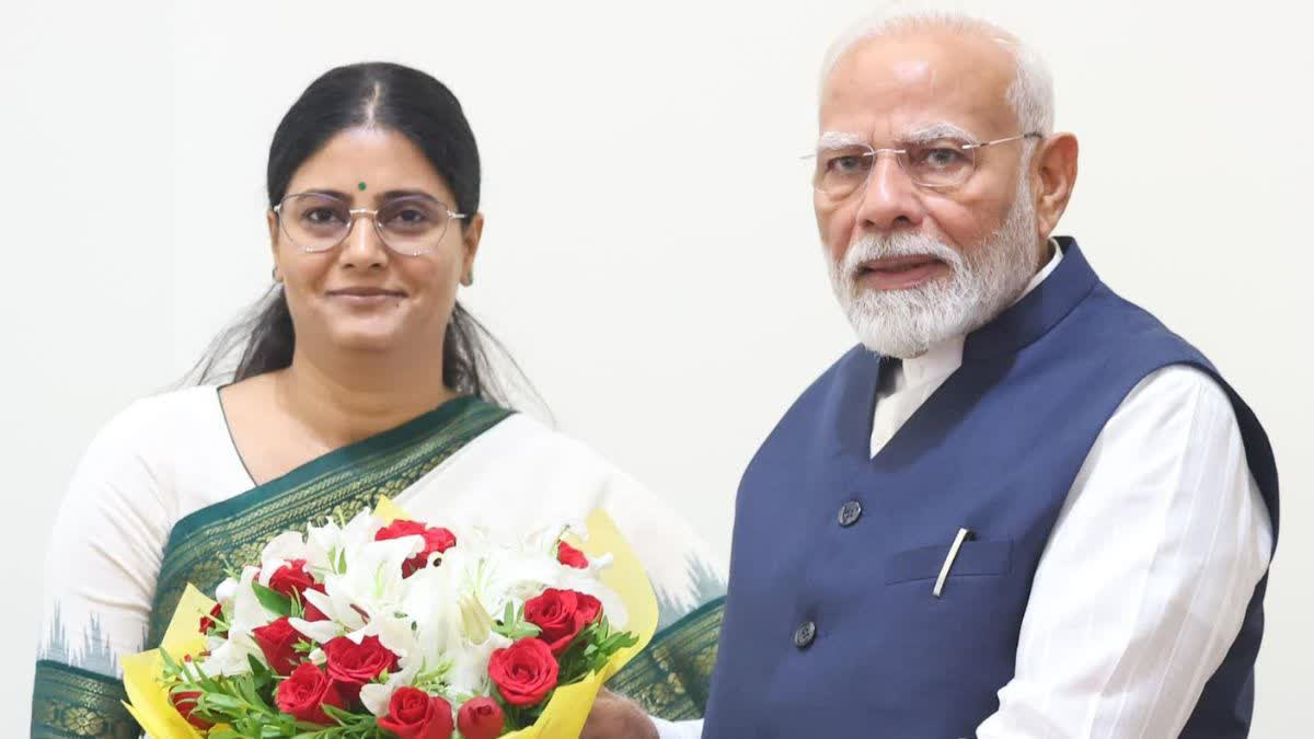 केंद्रीय मंत्री अनुप्रिया पटेल की, प्रधानमंत्री नरेंद्र मोदी से ओबीसी मंत्रालय बनाने की मांग