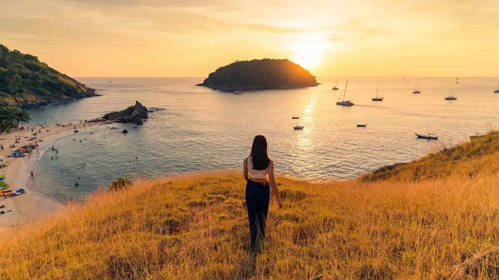 Summer Solo Traveling Important Tips In Hindi