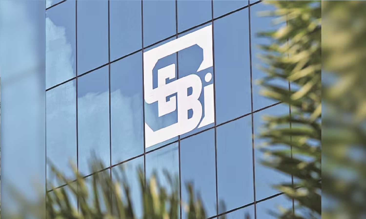 SBI Q4 परिणाम 2025: नेट प्रॉफिट में 10% की गिरावट, फिर भी डिविडेंड का ऐलान