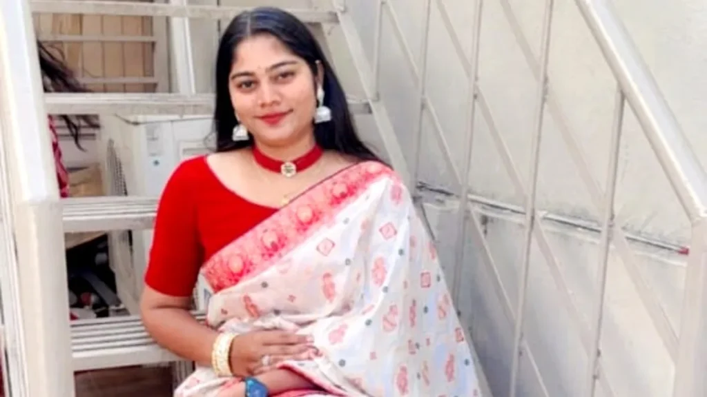 Sonam Raghuvanshi is Lesbian?