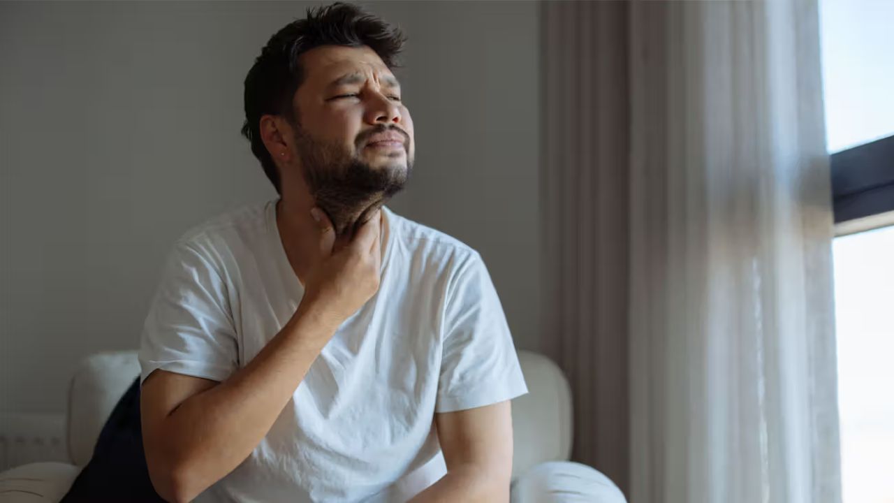 Coronavirus Nimbus Razor Blade Throat Symptoms