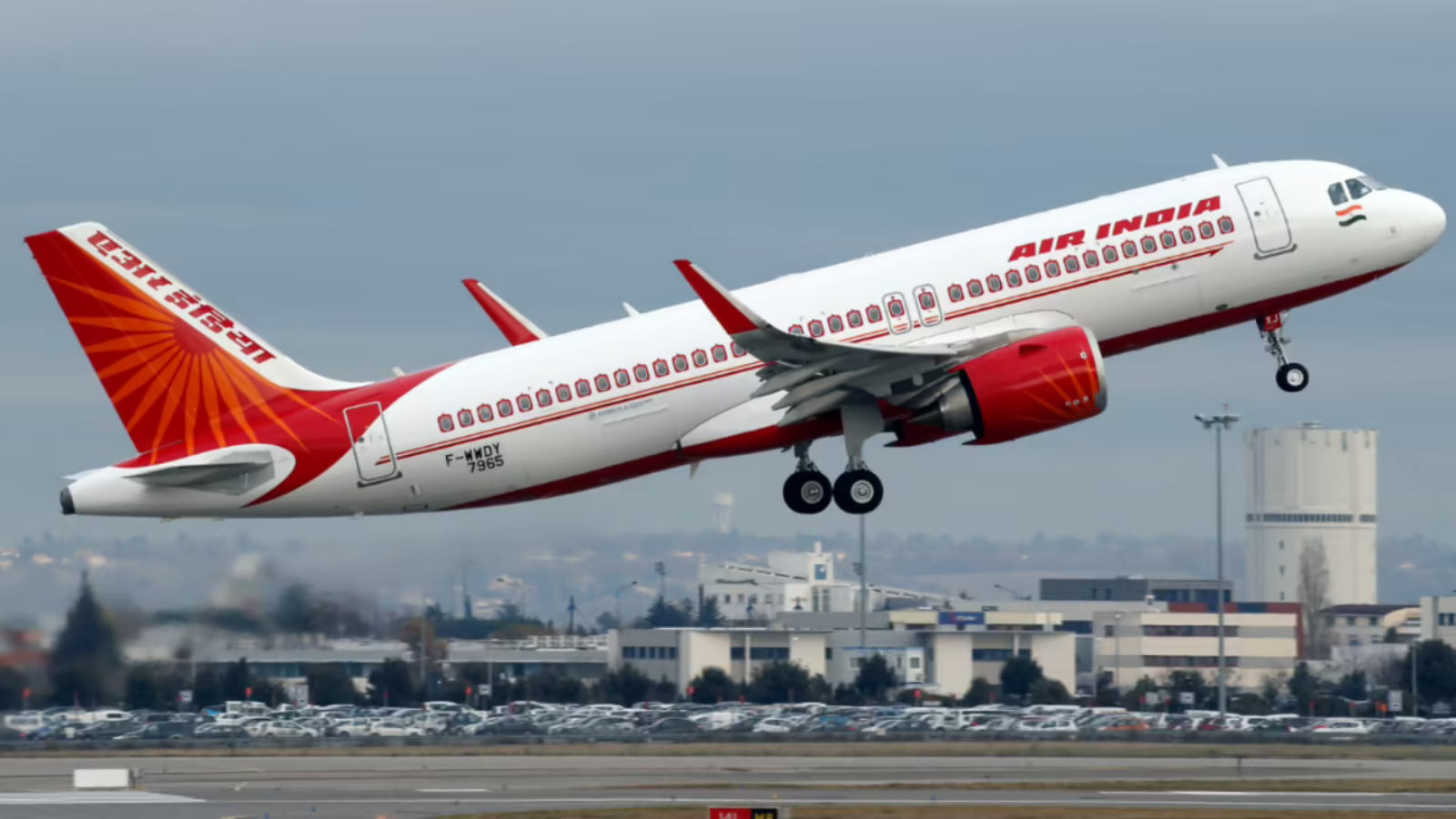 Ahamdabad Plane Crash के मृतकों को 25 लाख रुपए का मुआवजा देगी Air India
