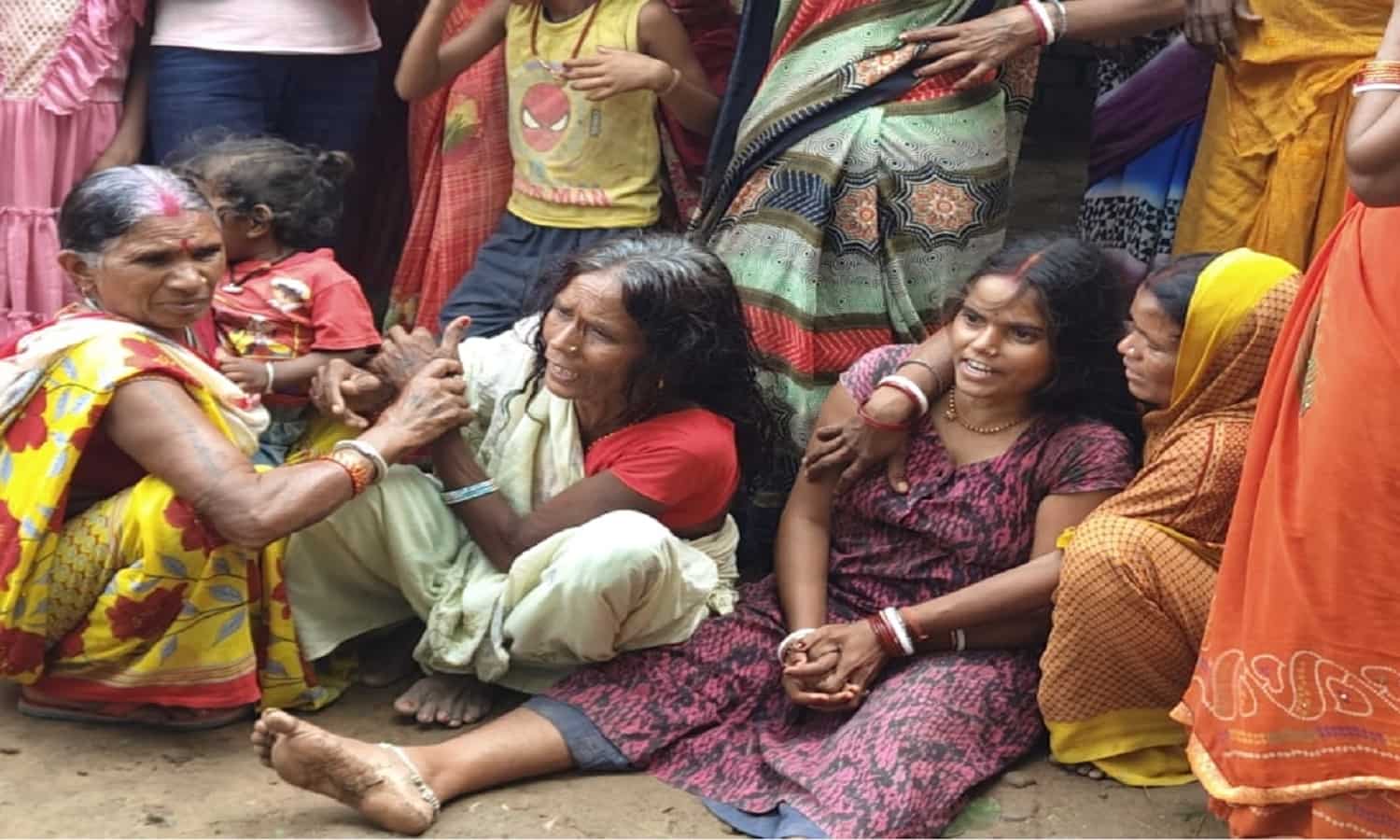 MP: अनूपपुर में बुजुर्ग की हत्या के बाद परिवार का हंगामा, पुलिस पर रिश्वतखोरी का आरोप