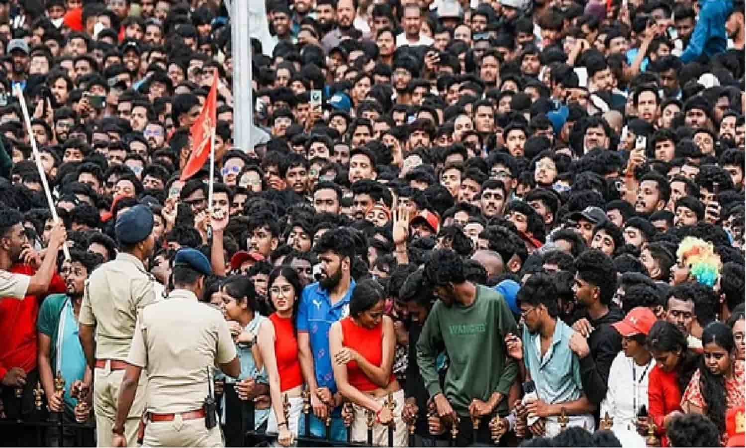 Bengaluru Stampede Case: RCB के सीनियर मार्केटिंग ऑफिसर निखिल सोसाले सहित 4 गिरफ्तार