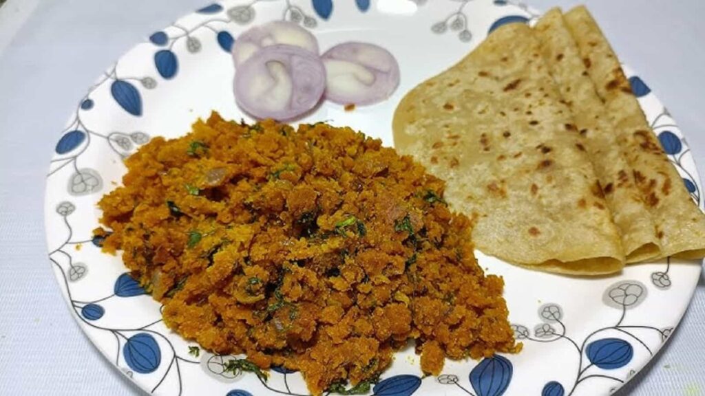 Bensan Ki Sabzi Ki Recipe: जब लौकी-तोरई को सब कहें ‘ना’ तब बनाएं बेमिसाल रेसिपी बेसन वाली सब्जी