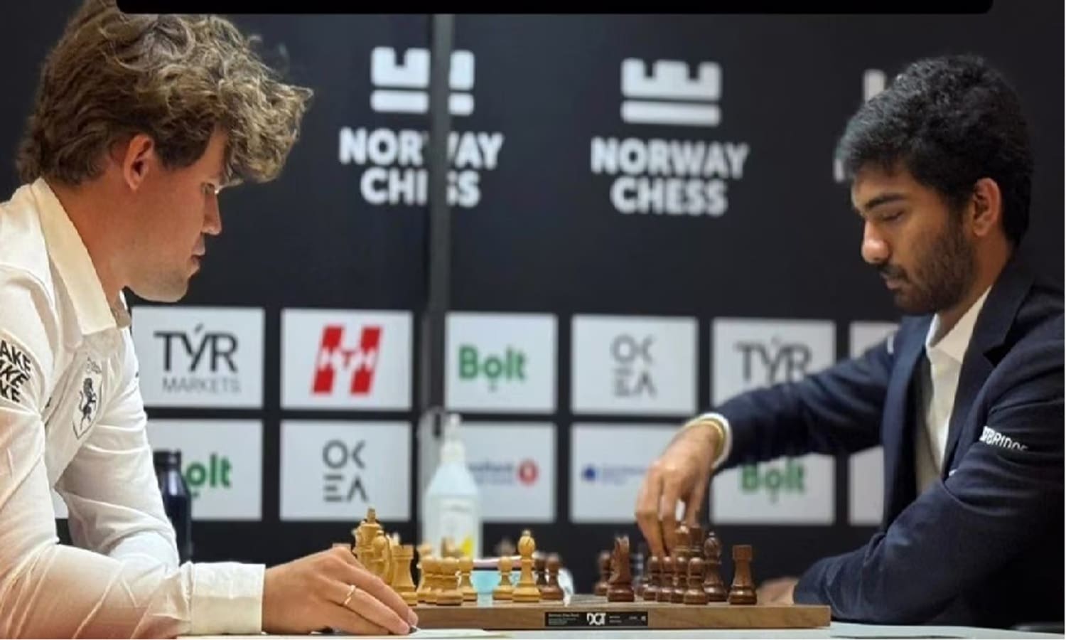 Norway Chess 2025: डी गुकेश ने मैग्नस कार्लसन को क्लासिकल चेस में हराया