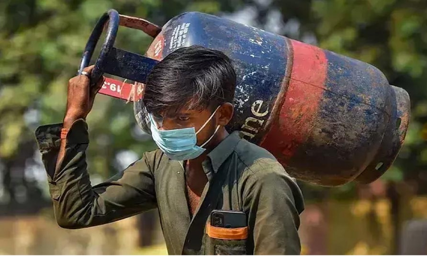 1 जून 2025 से नए नियम: LPG कीमतों, EPFO निकासी और FD ब्याज दरों में बदलाव से जेब पर असर