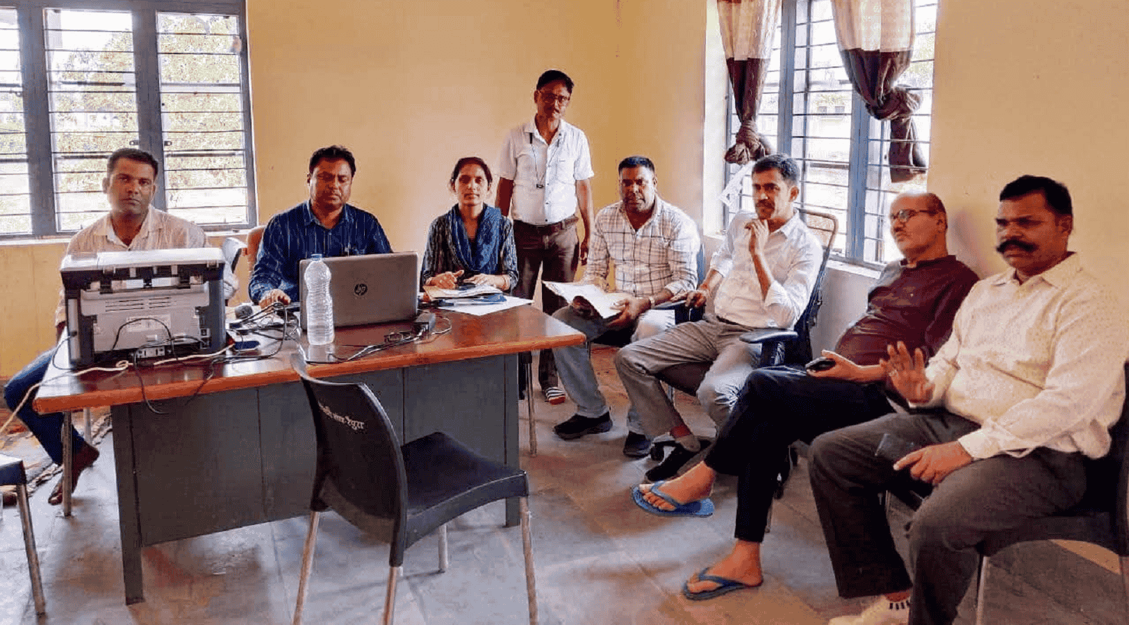 तहसीलदार को रिश्वत लेते लोकायुक्त ने रंगेहाथों पकड़ा, जमीन से कब्जा हटवाने ले रहा था रूपए