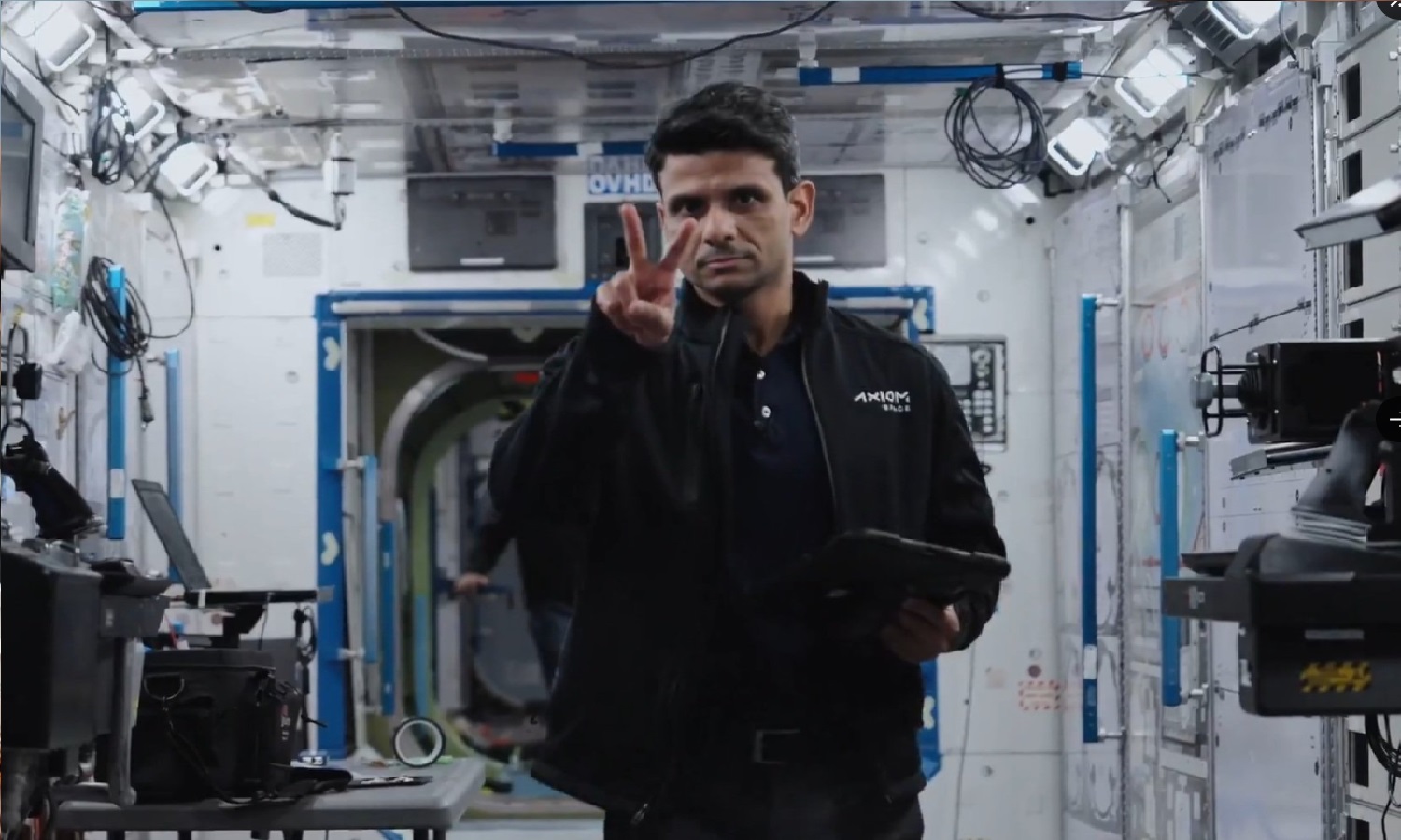 शुभांशु शुक्ला की ऐतिहासिक अंतरिक्ष यात्रा: भारत का दूसरा अंतरिक्ष यात्री ISS पहुंचा, बोला- ‘नमस्ते फ्रॉम स्पेस’