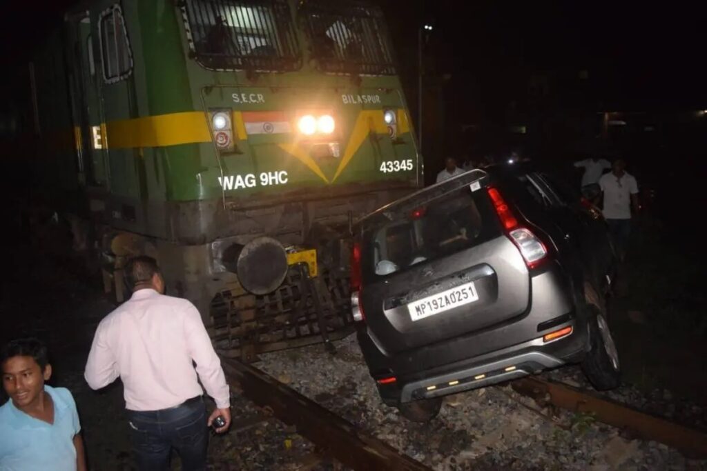 Car collided with goods train in Satna