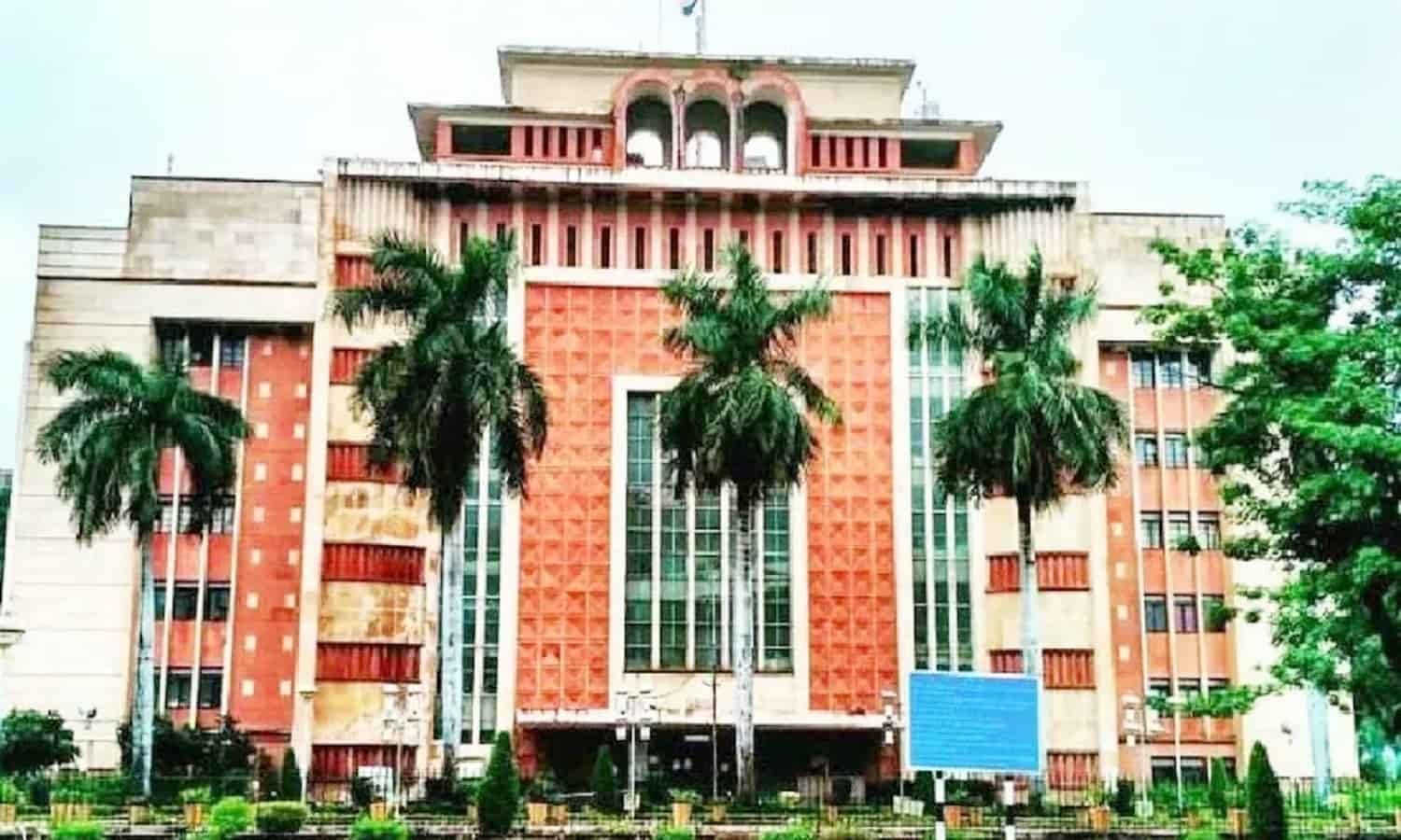 MP: प्रदेश में 83 फर्जी कॉलेजों की मान्यता रद्द, एडमिशन पर रोक