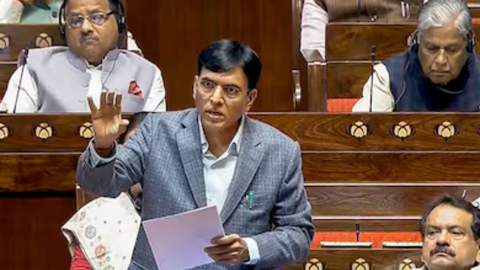 National Sports Governance bill : केंद्रीय खेल मंत्री मनसुख मांडविया ने संसद में पेश किया नेशनल स्पोर्ट्स गवर्नेंस बिल