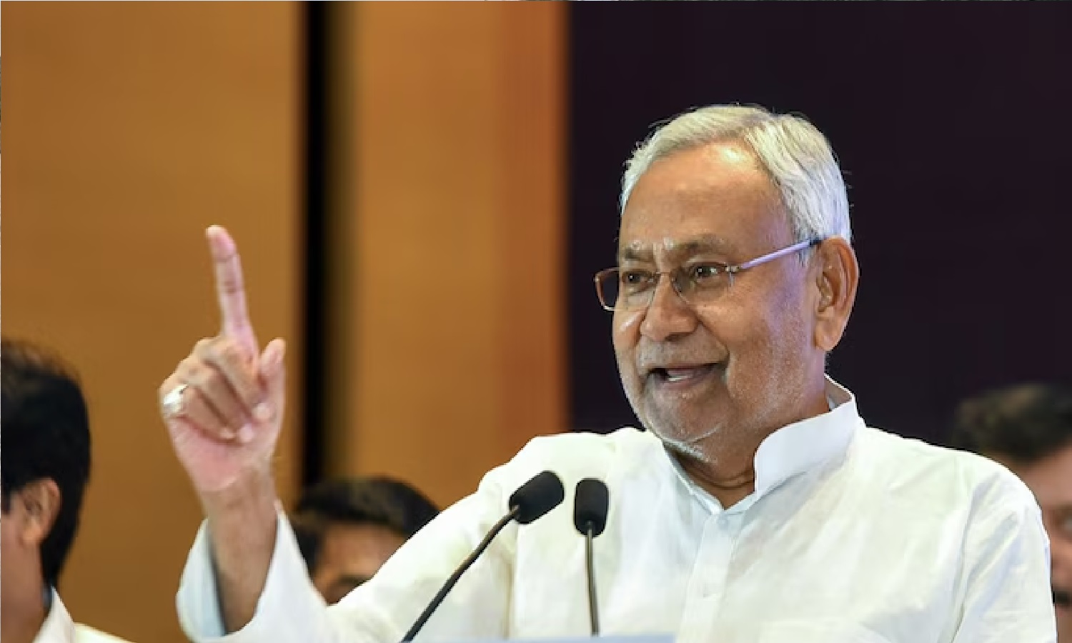 बिहार में मुफ्त बिजली का तोहफा: हर परिवार को 125 यूनिट मुफ्त, नीतीश सरकार का बड़ा ऐलान