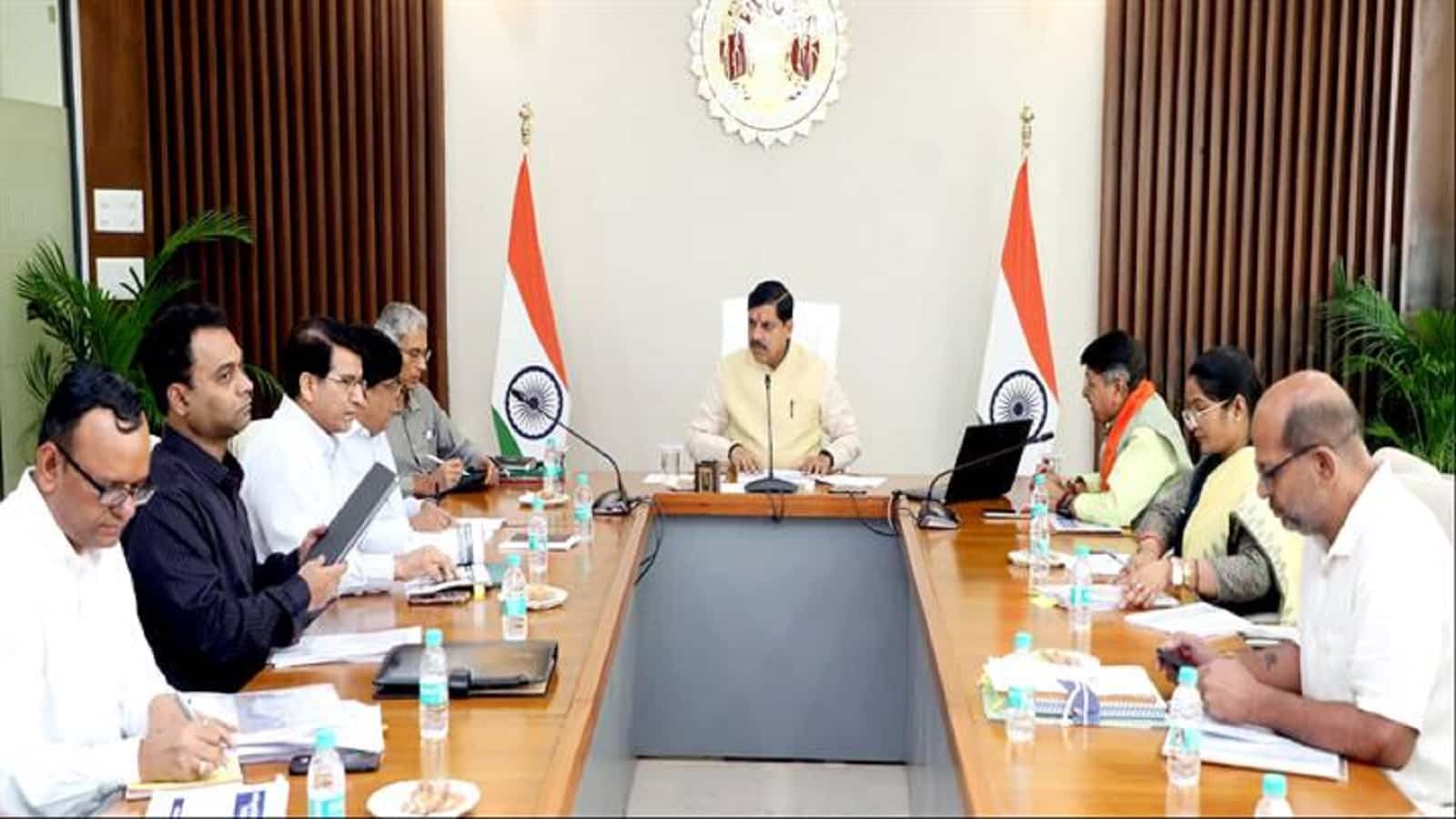 एमपी: नगरीय क्षेत्रों में झुग्गी बस्तियों के विस्तार को नियंत्रित करने कार्य-योजना बनाई जाए