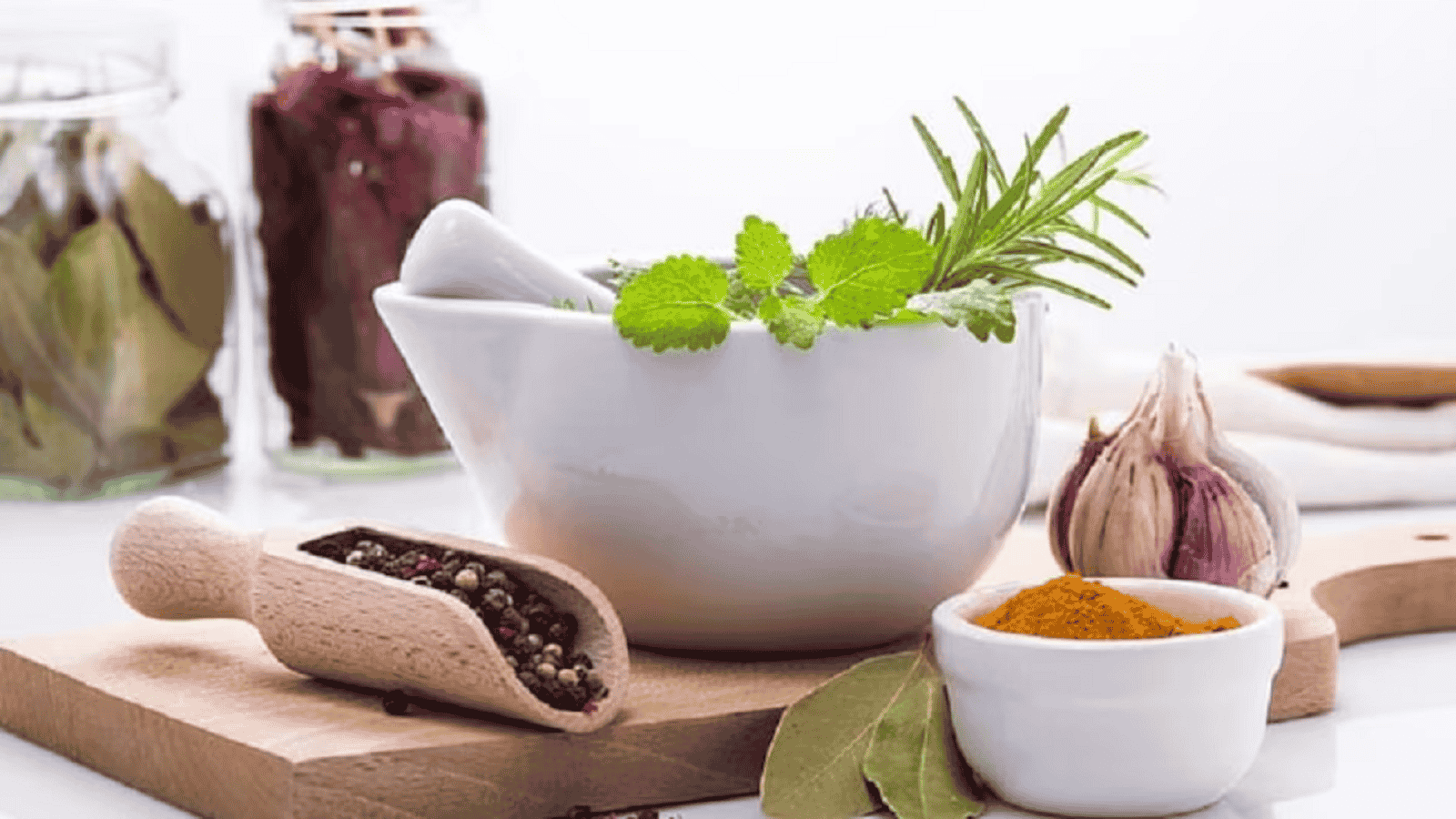 बारिश के मौसम में इम्यूनिटी बढ़ाने वाले फूड्स,इस मौसम में जरूर खाएं-Boost Immunity in Monsoon : Foods That Help Stay Healthy During Rainy Season
